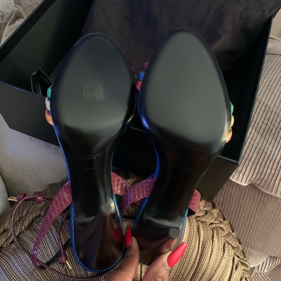 DESIGNER SANDALS - Picture 8 of 8